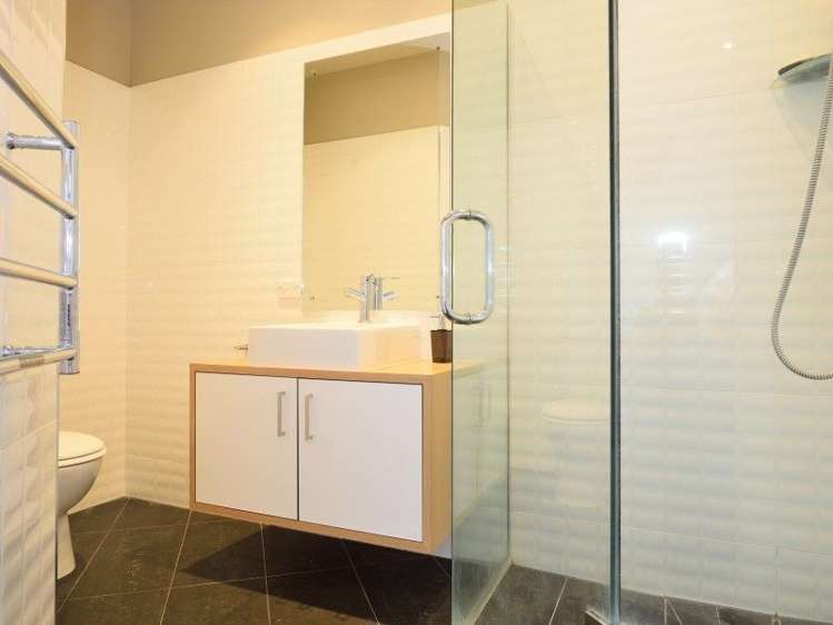 4 Reads Quay Gisborne_2