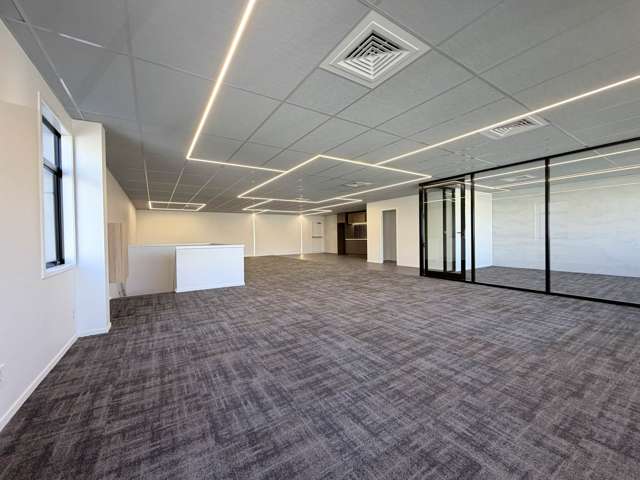 Unit A/59 Leonard Road Mt Wellington_2