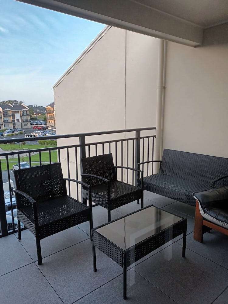 E14/71 Spencer Road Oteha_2