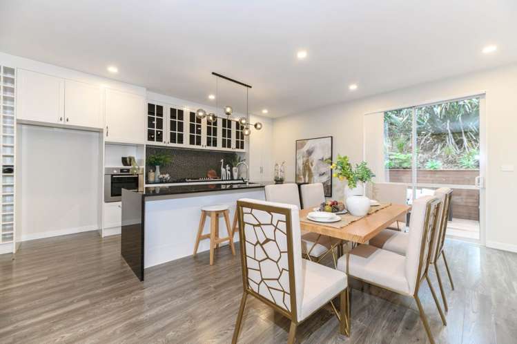 39 Remuremu Street Long Bay_5