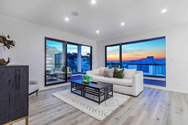 97 Penguin Drive Murrays Bay_13