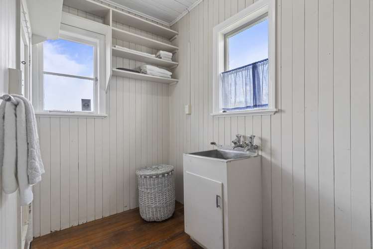 31 Scout Avenue Mount Roskill_10