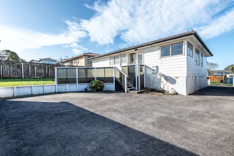 7 Catkin Crescent Papatoetoe_16