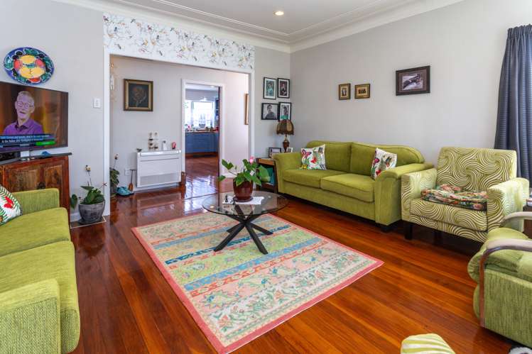 203 Banks Street Thames_11