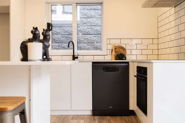 13 Wesley Street South Dunedin_15