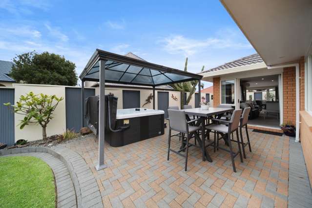 Auction this Tuesday 19 August @1pm in Highbrook
