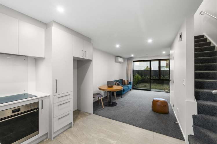 3/19 Hinemoa Street_2