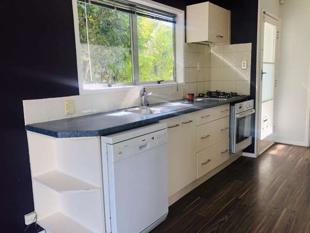 1/14 Gillan Place Bayview_3