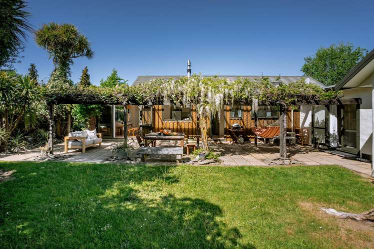 85 Lagoon Avenue Albert Town_4