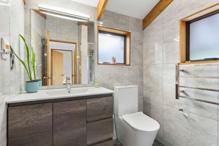 2/63 Raleigh Road Northcote_20