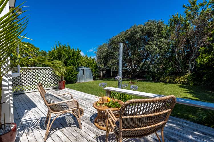 5 Manuka Road Oneroa_24