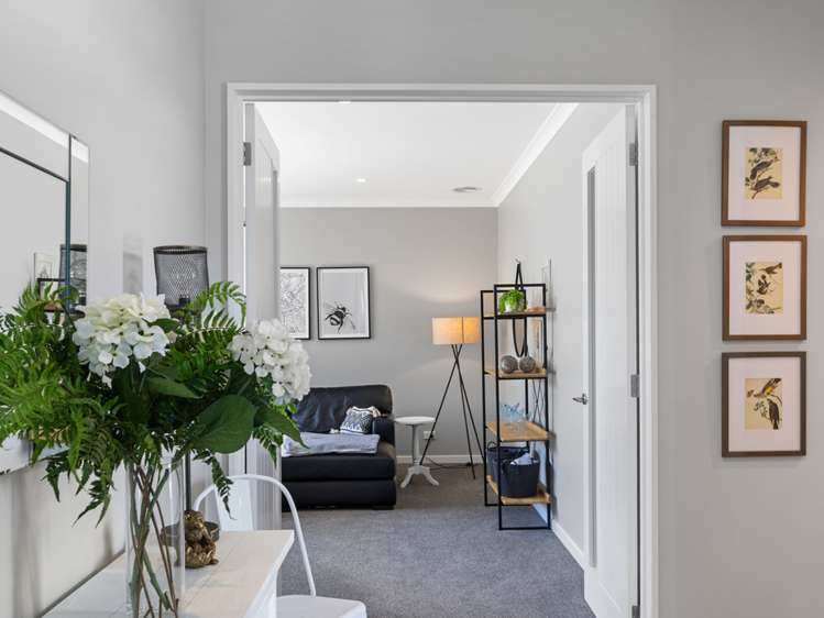 21 Corsair Crescent Burleigh_23