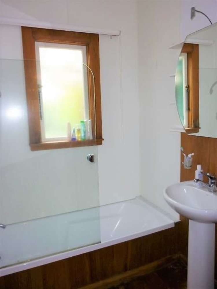 32 Kingswood Street Takaro_5