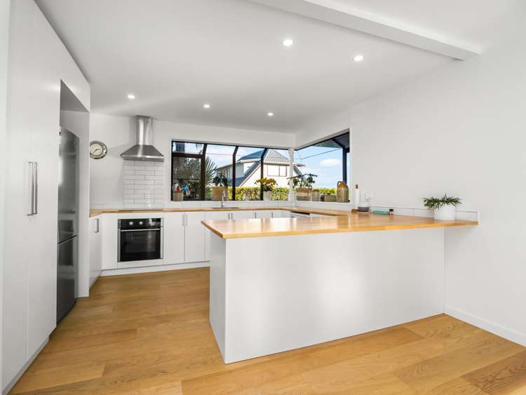 44 James Drive_2