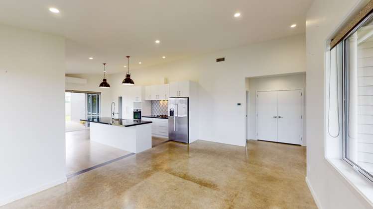 3 Leicester Place Springvale_4