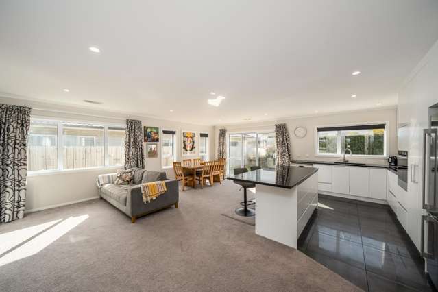 75 Grenada Drive Grenada Village_3