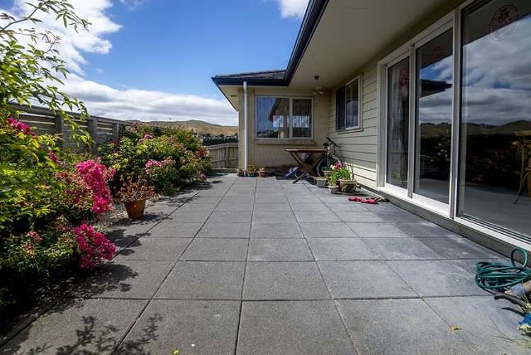 12 Kaweka Close Aotea_9