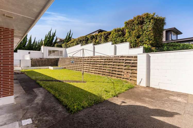 6 Athol Place Saint Heliers_30