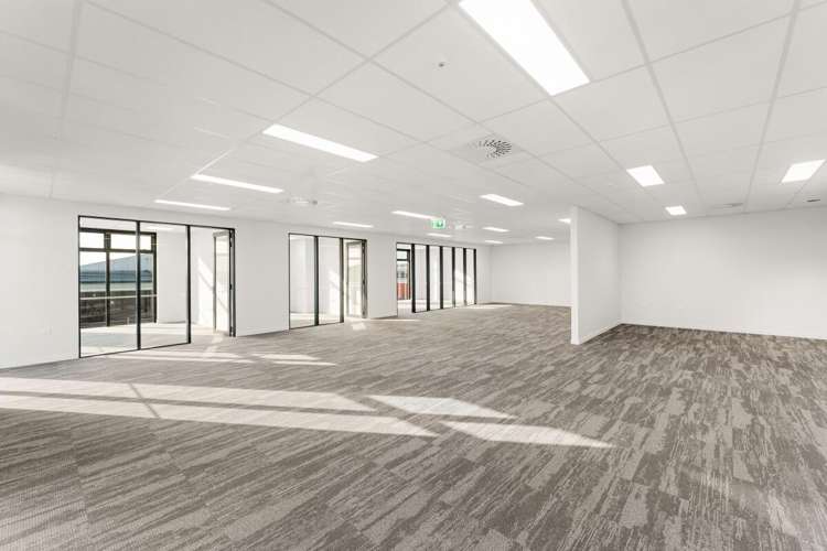 Unit 1B, 14 Harvard Way Mount Maunganui_2