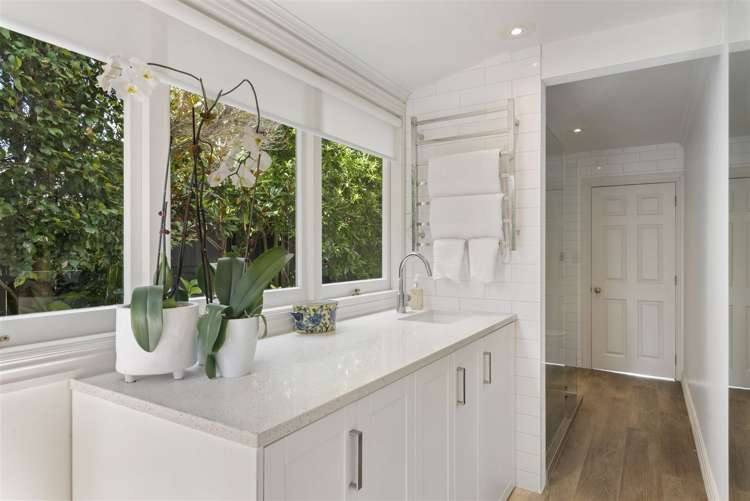 49b Roland Road Greenhithe_25