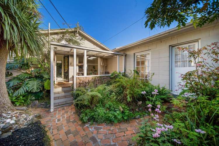 23 Pohutukawa Avenue Cockle Bay_33