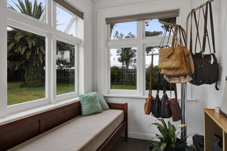 54 King Street Opunake_15