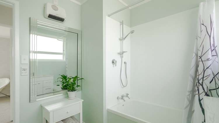 14a Mayne Place Snells Beach_9