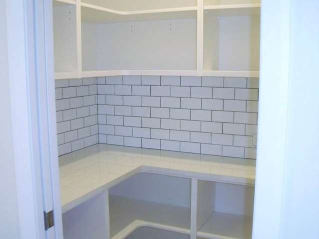 138 Harris Drive Silverdale_4