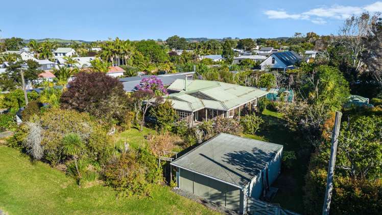 11 Harbour View Road Point Wells_35