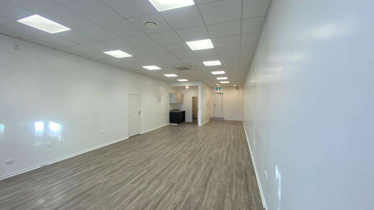 T2/19 Devonport Road Tauranga Central_4