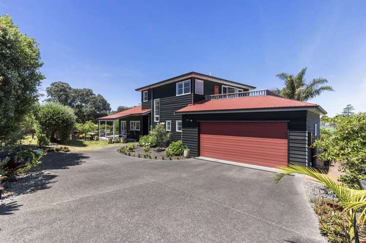 13 Coutts Road Pauanui_34