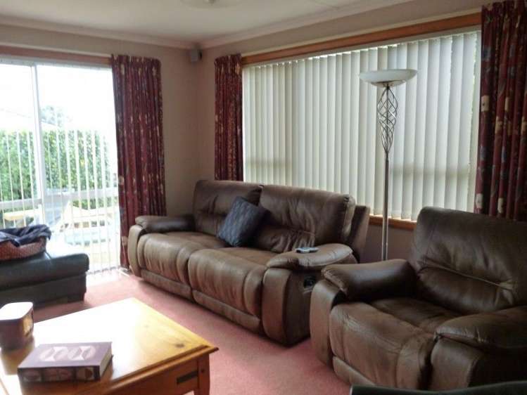 5 Whitcombe Road Opunake_12