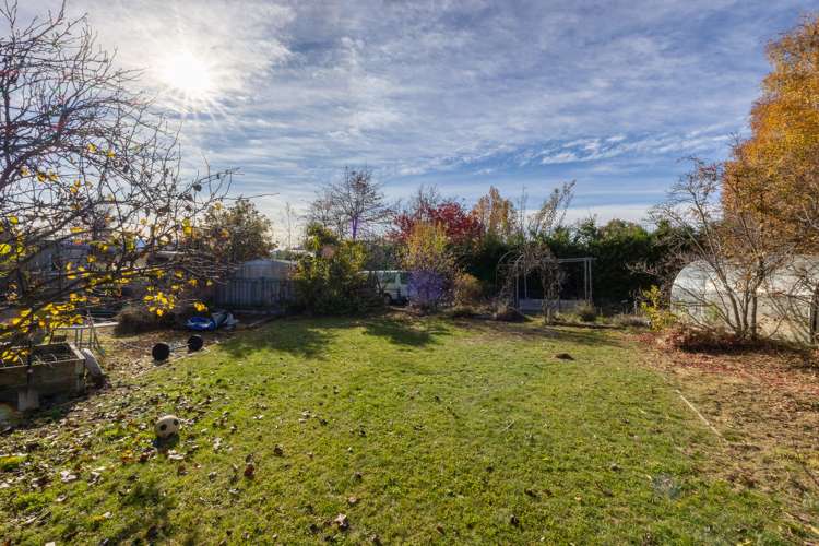 19 Dale Street Albert Town_12