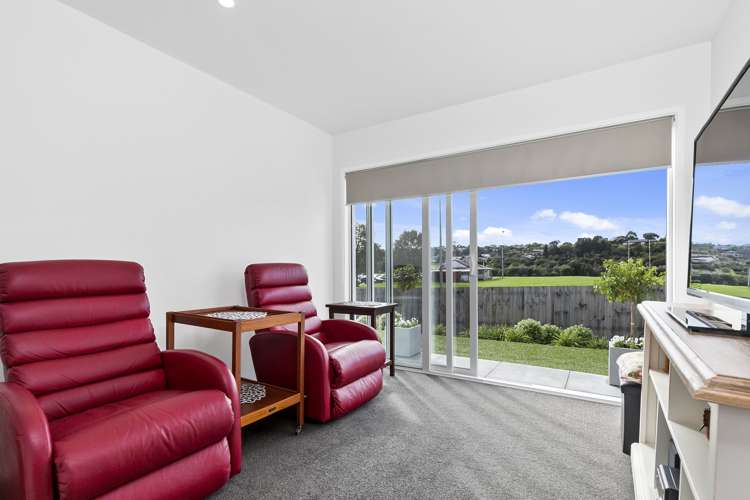 1 Pae Moana Place Stanmore Bay_14