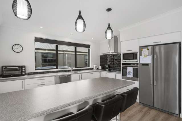 220/61 Golden Sands Drive Papamoa_4