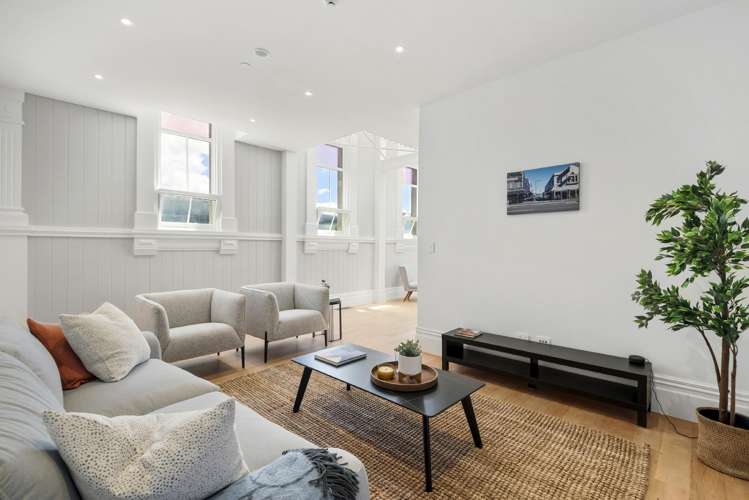 2/16 View Road Mt Eden_16