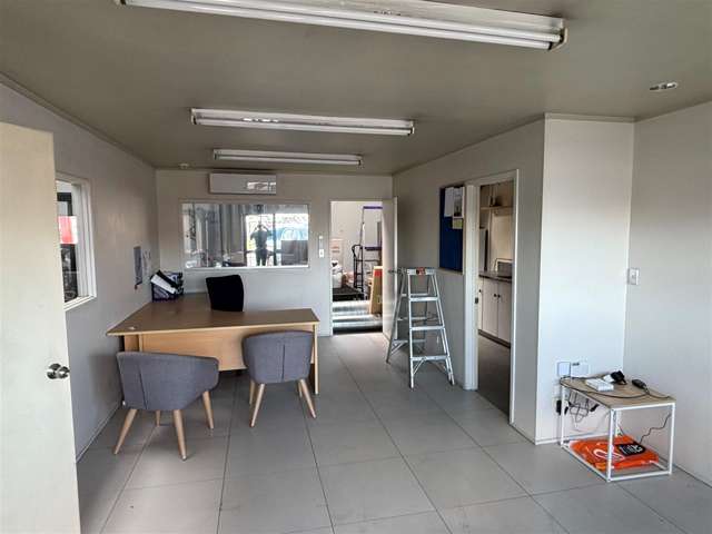 234F Kahikatea Drive Frankton_1