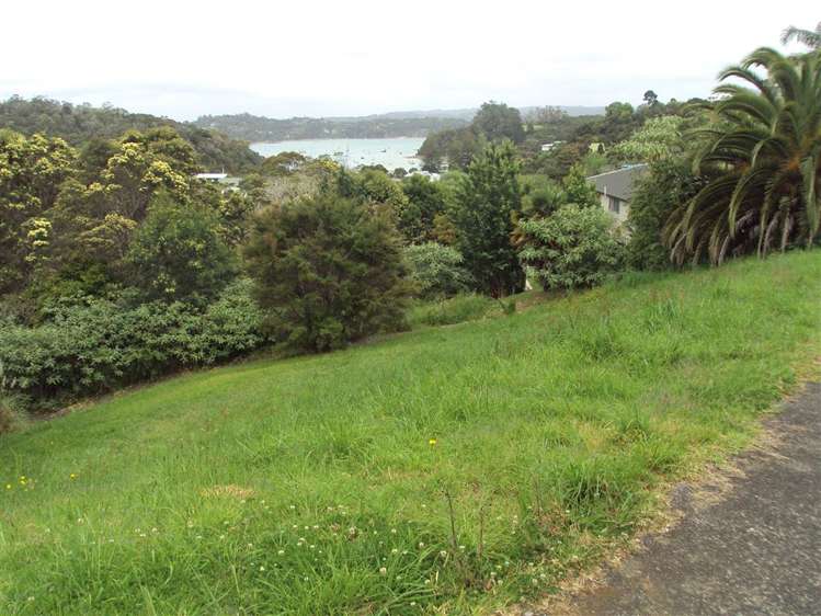 9 Emerald Ridge Russell_2