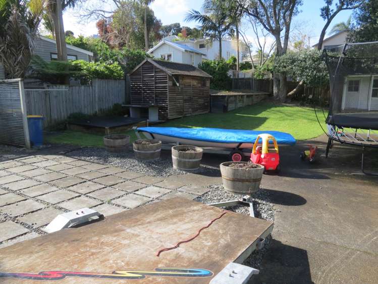 29 Hastings Parade Devonport_13