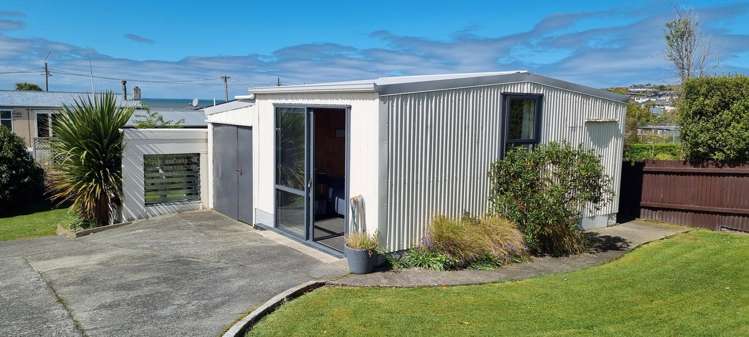 23 Walker Street Riverton_13