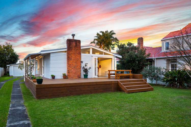 3 Barberry Lane Te Atatu Peninsula_0