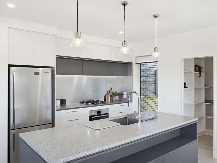 29 Pegasus Main Street_2