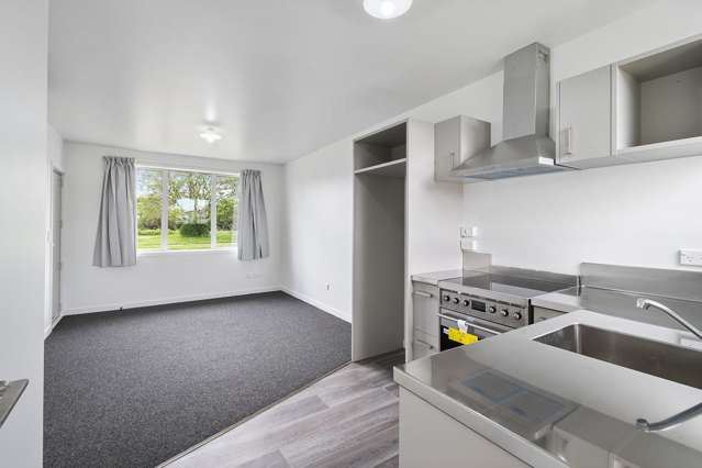 5/58 Weld Street Feilding_4