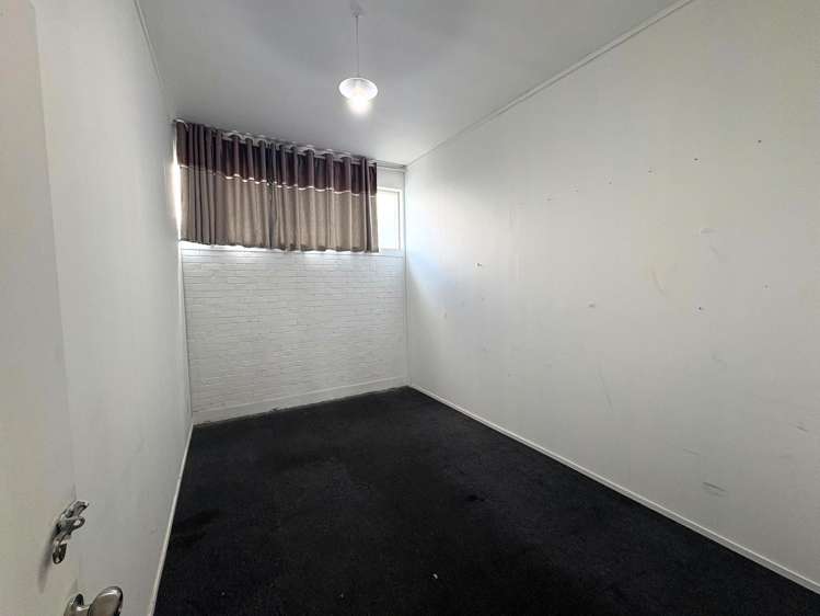 396-400 Great North Road Henderson_5