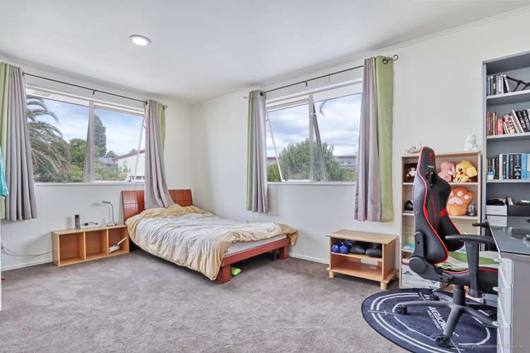 230 Te Atatu Road Te Atatu South_12