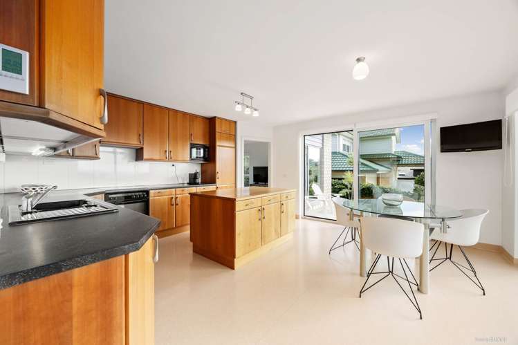 61 Roberta Crescent Orewa_8