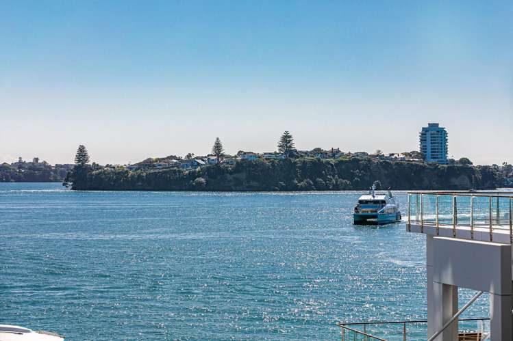 21/143 Quay Street Auckland Central_14