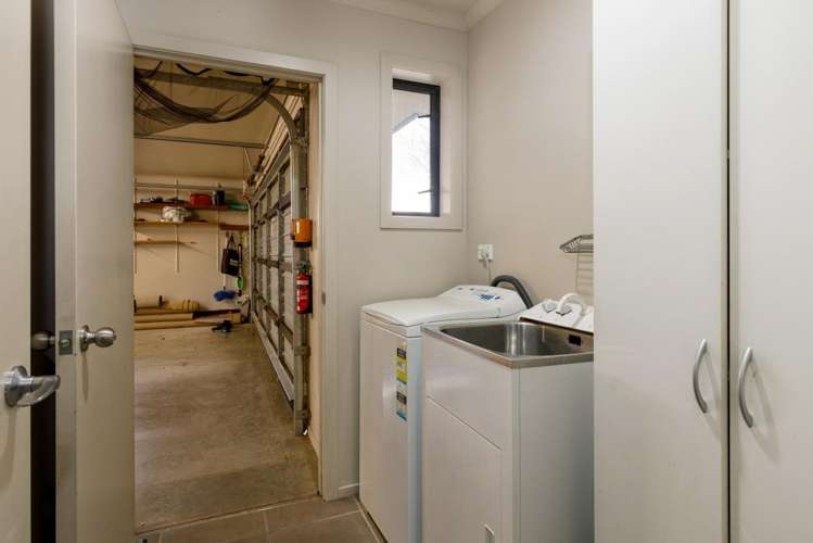 24 Algarve Close Blenheim Central_10