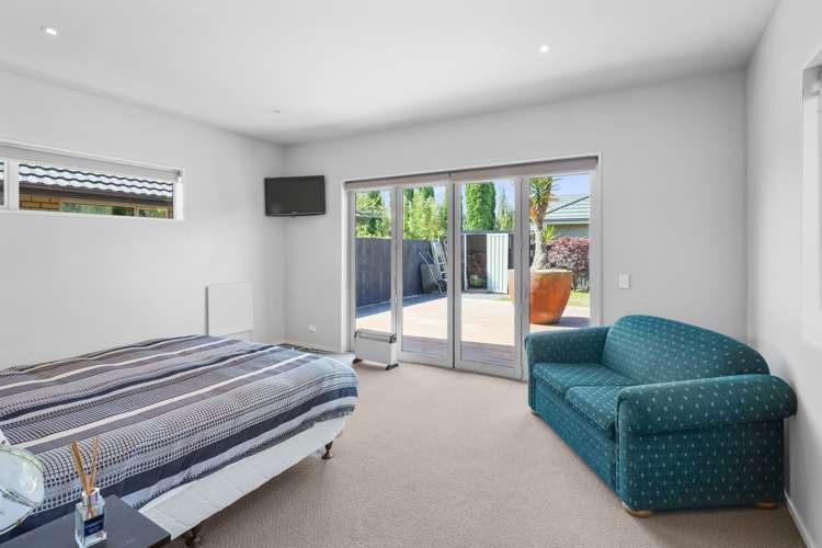 11 John Campbell Crescent Hillmorton_22