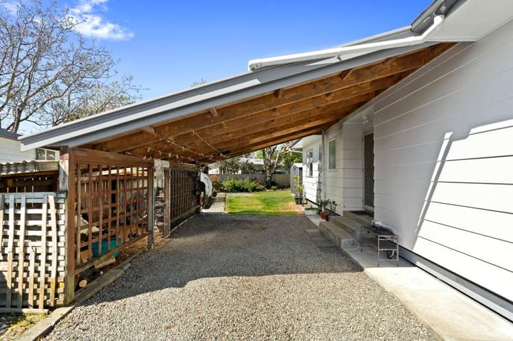 2 Tasman Crescent Carterton_15